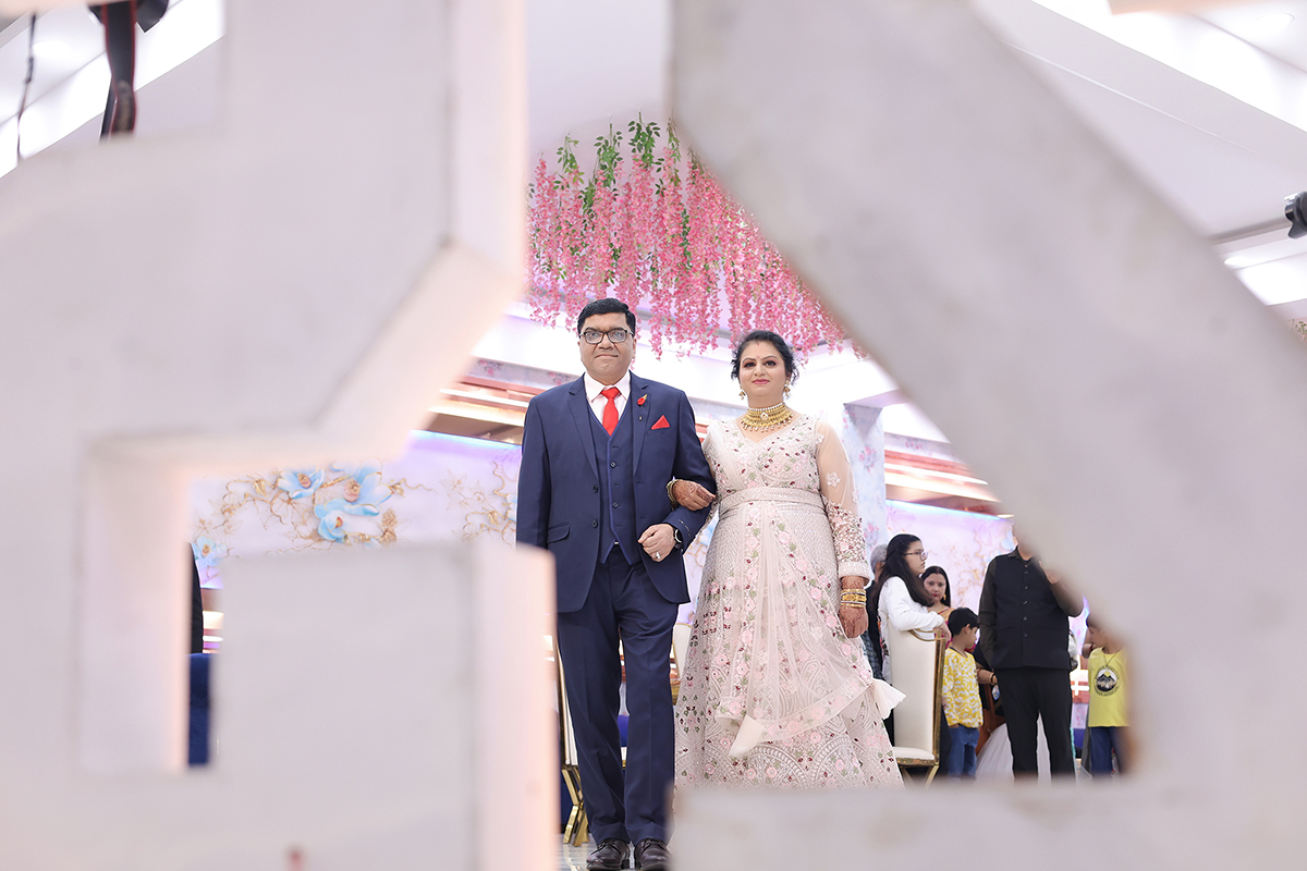 AJAY & VANDANA