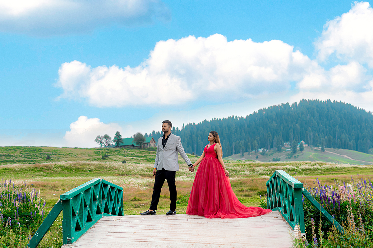 SHUBHAM & PRIYNAKA